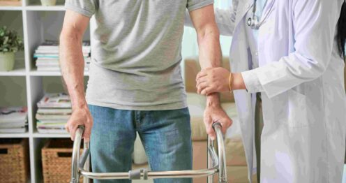 cómo dormir con fractura de fémur